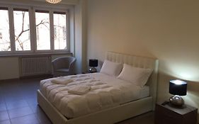 3Jolie Rooms